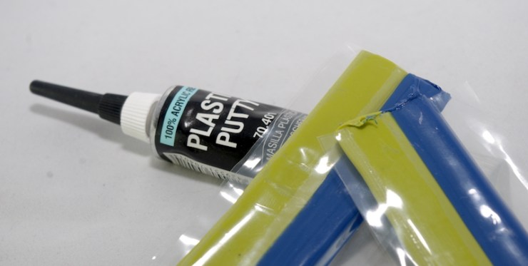 Plastic Putty &amp; Green Stuff